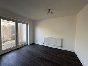 Dining Room- click for photo gallery